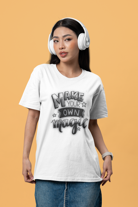 Stay Loose Tee